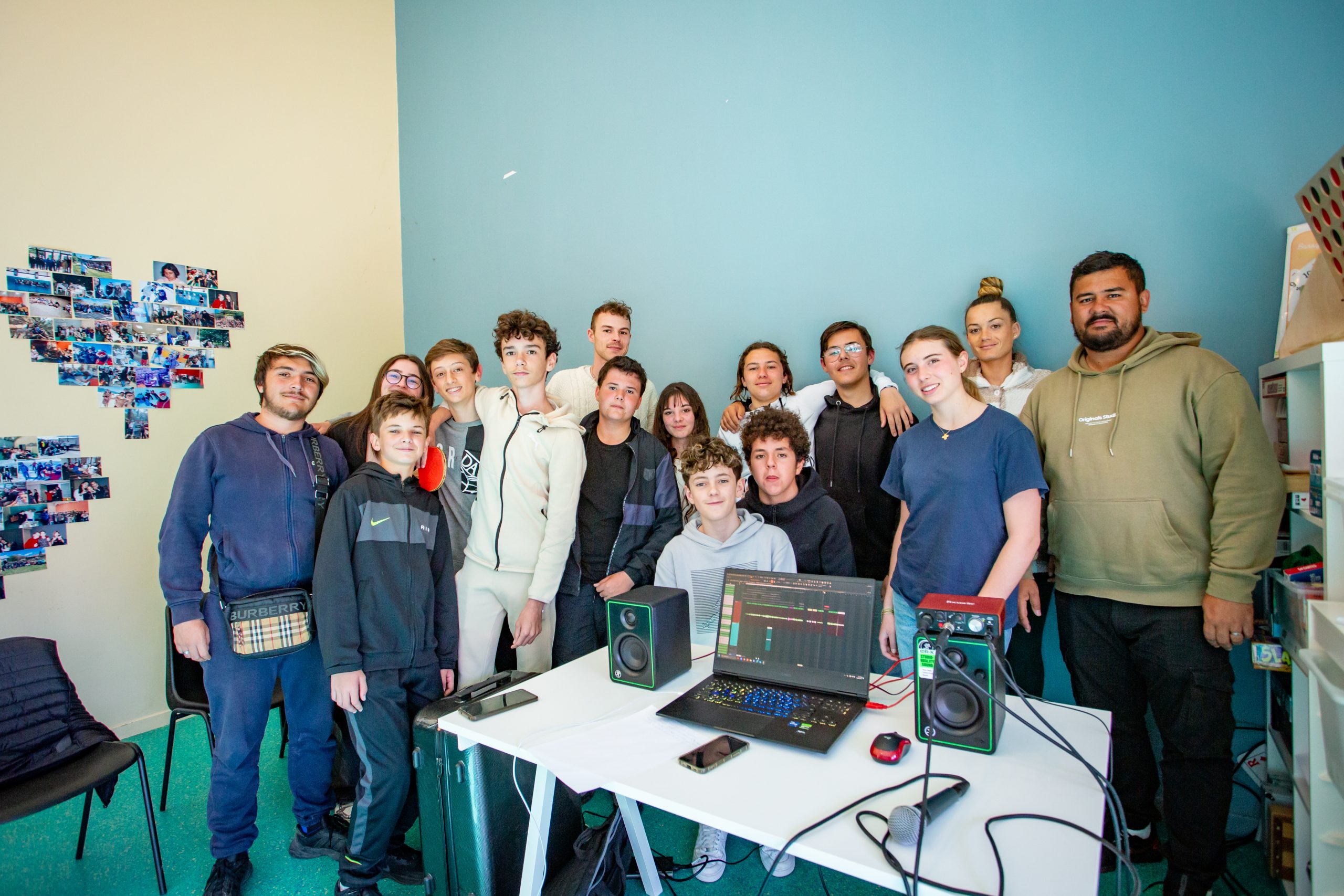 Adolescence active et épanouie avec l’Espace Jeunes