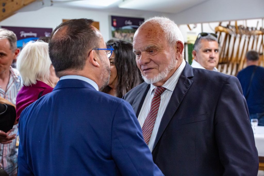 Visite de M. le ministre Yannick Neuder
