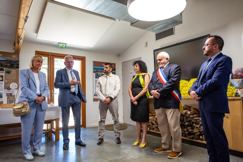 Visite de M. le ministre Yannick Neuder