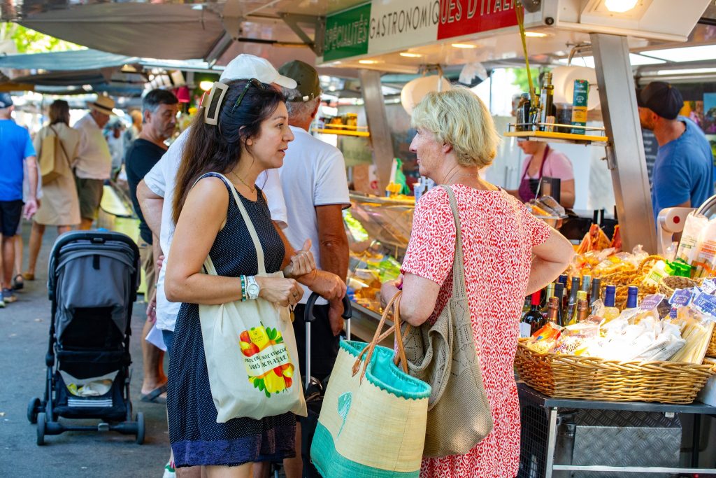 Journée mondiale sans sacs plastiques : un marché plus durable