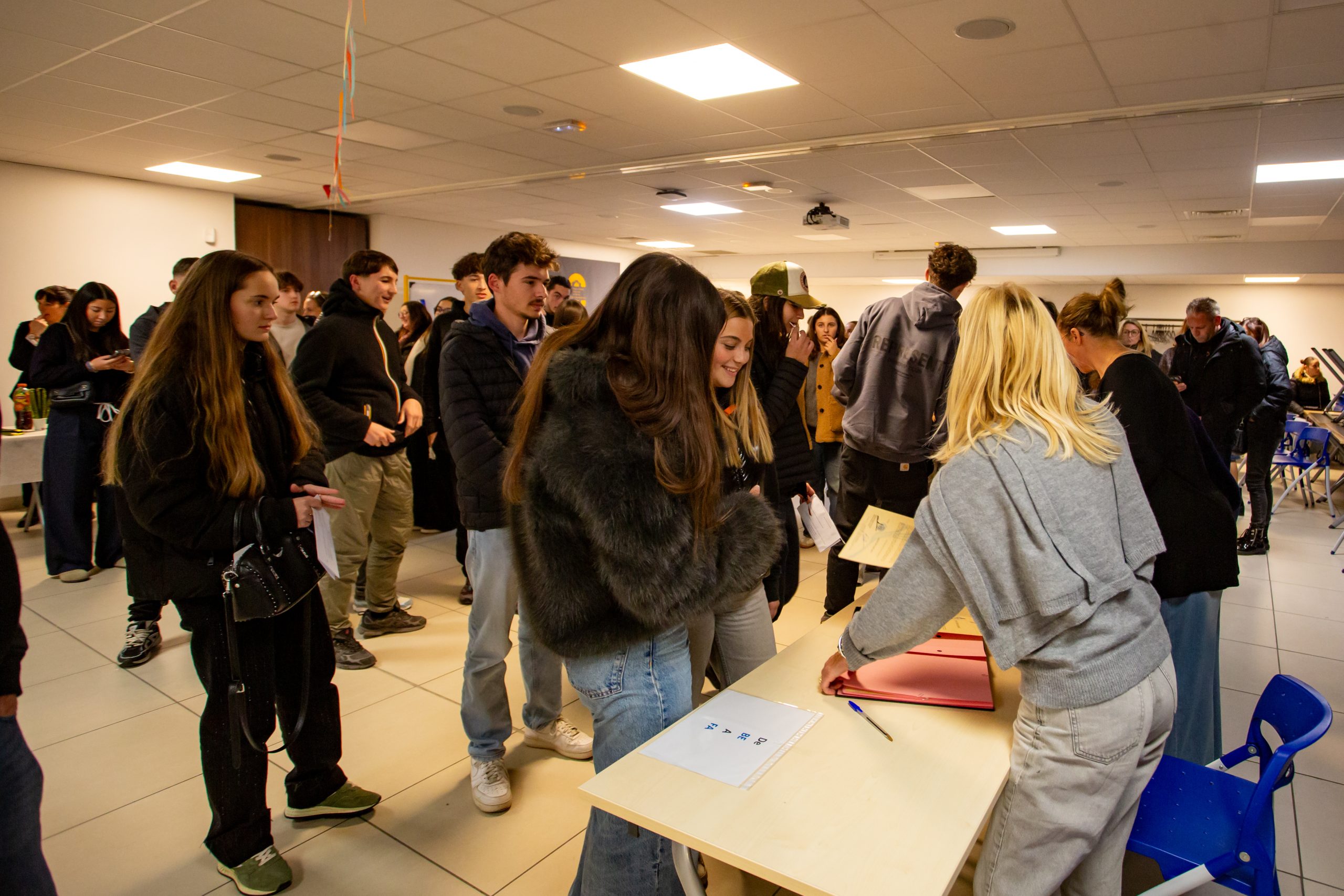 Coup de pouce aux jeunes Sanaryens