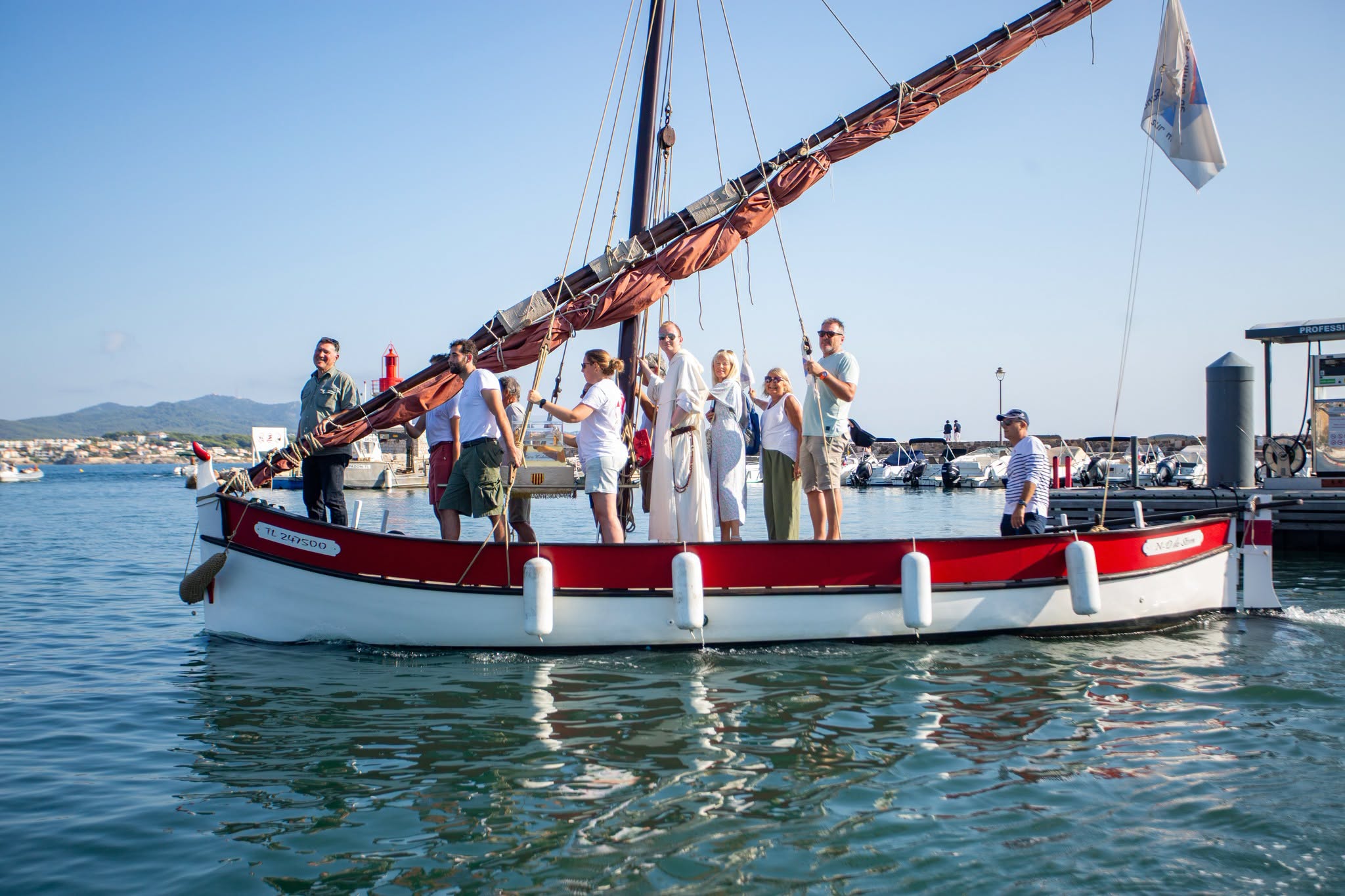 Les Voiles de Marie Madeleine ont fait escale à Sanary