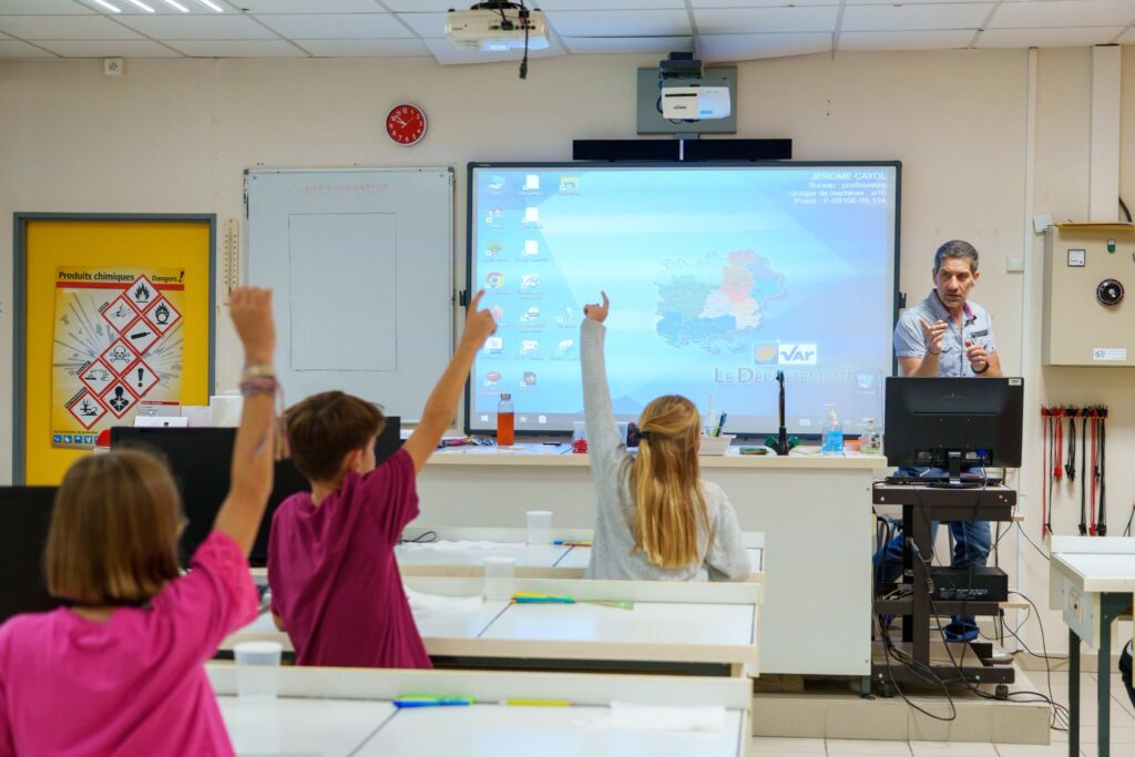 Fête de la science au collège La Guicharde